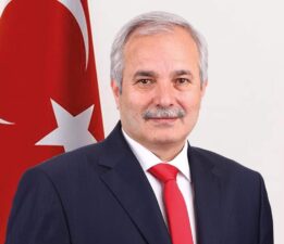 Kozan Belediye Başkanı Kazım ÖZGAN AK partiye Geçti